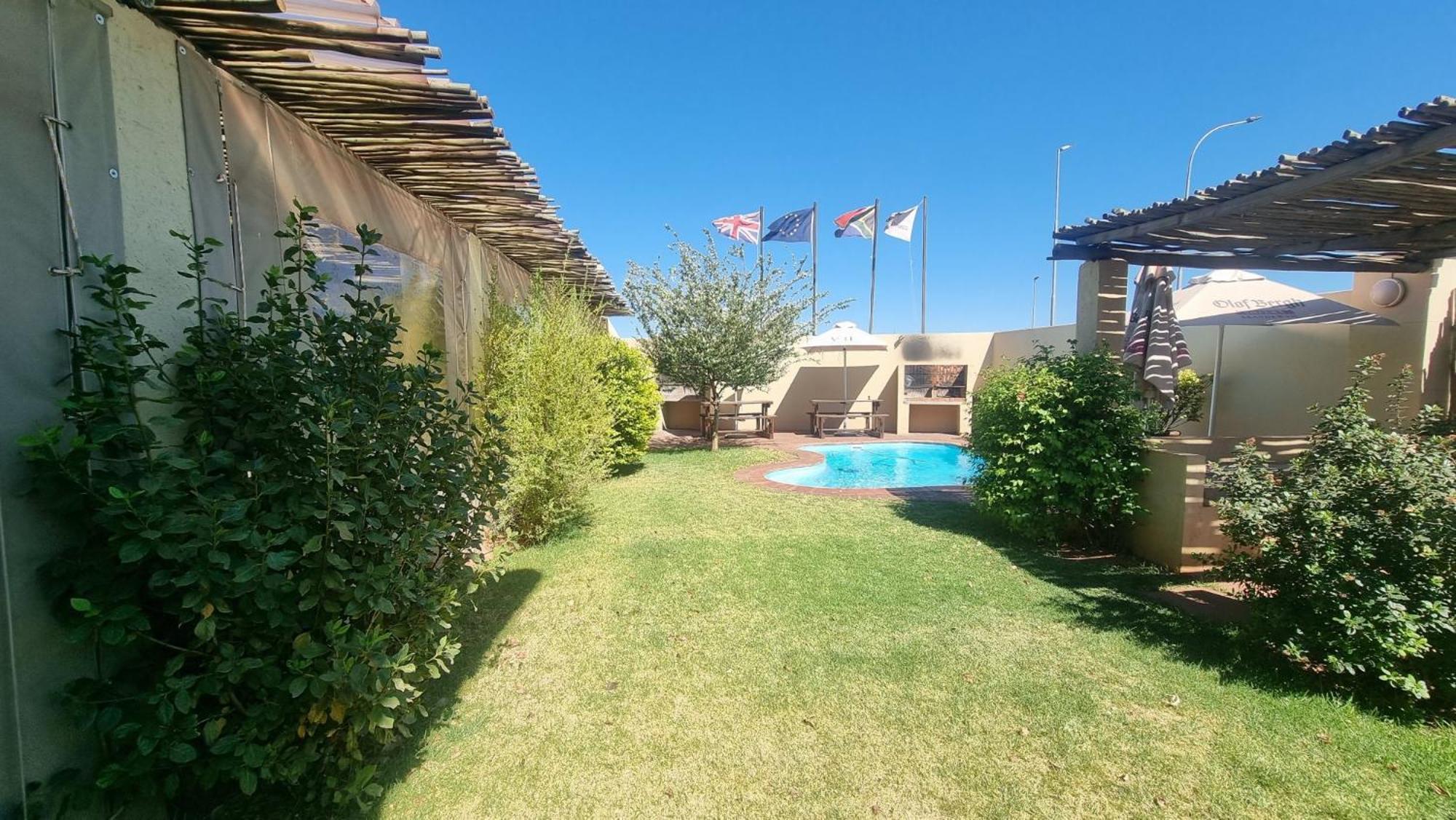 Kathu Inn Екстер'єр фото