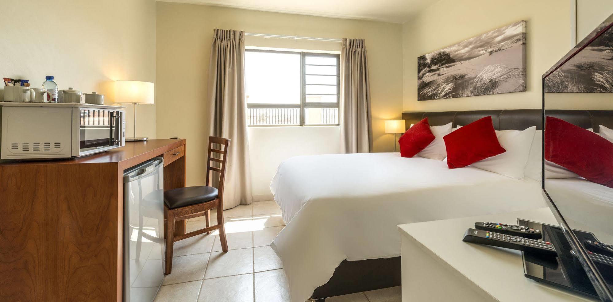 Kathu Inn Екстер'єр фото