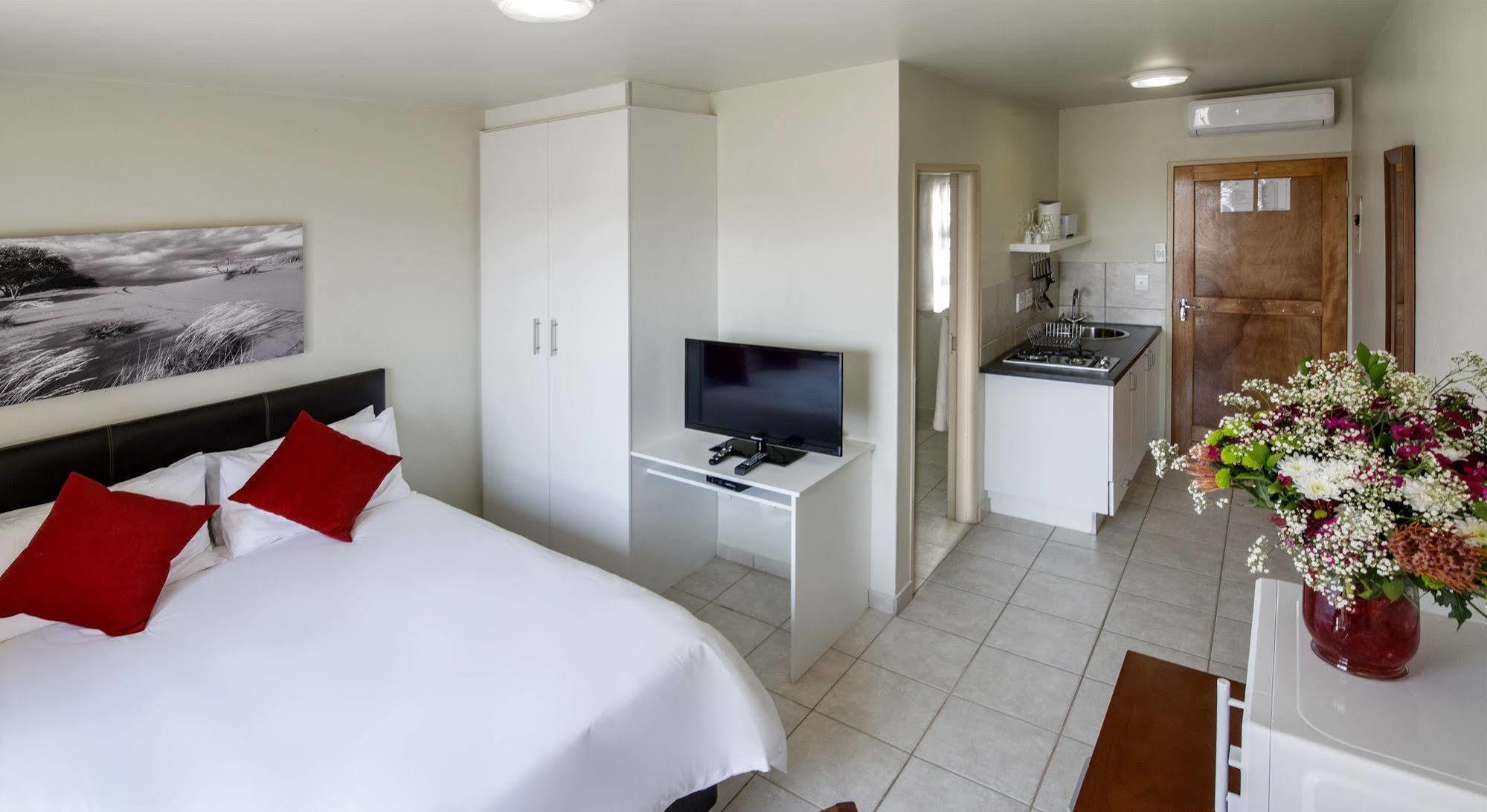 Kathu Inn Екстер'єр фото